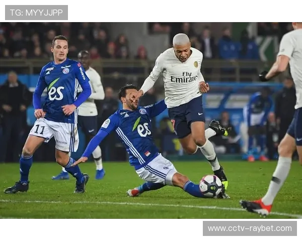 法甲多名国脚陆续归队 迎接即将到来的国际比赛日 法甲多名国脚陆续归队 迎接即将到来的国际比赛日