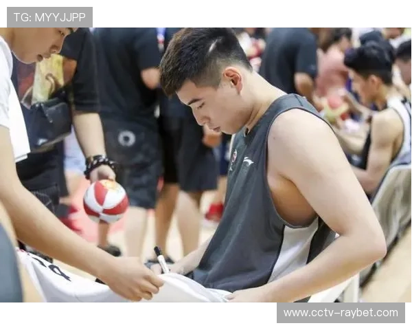 浙江稠州青训球员多年并肩,程帅澎:了解彼此跑位 浙江稠州青训球员多年并肩,程帅澎:了解彼此跑位